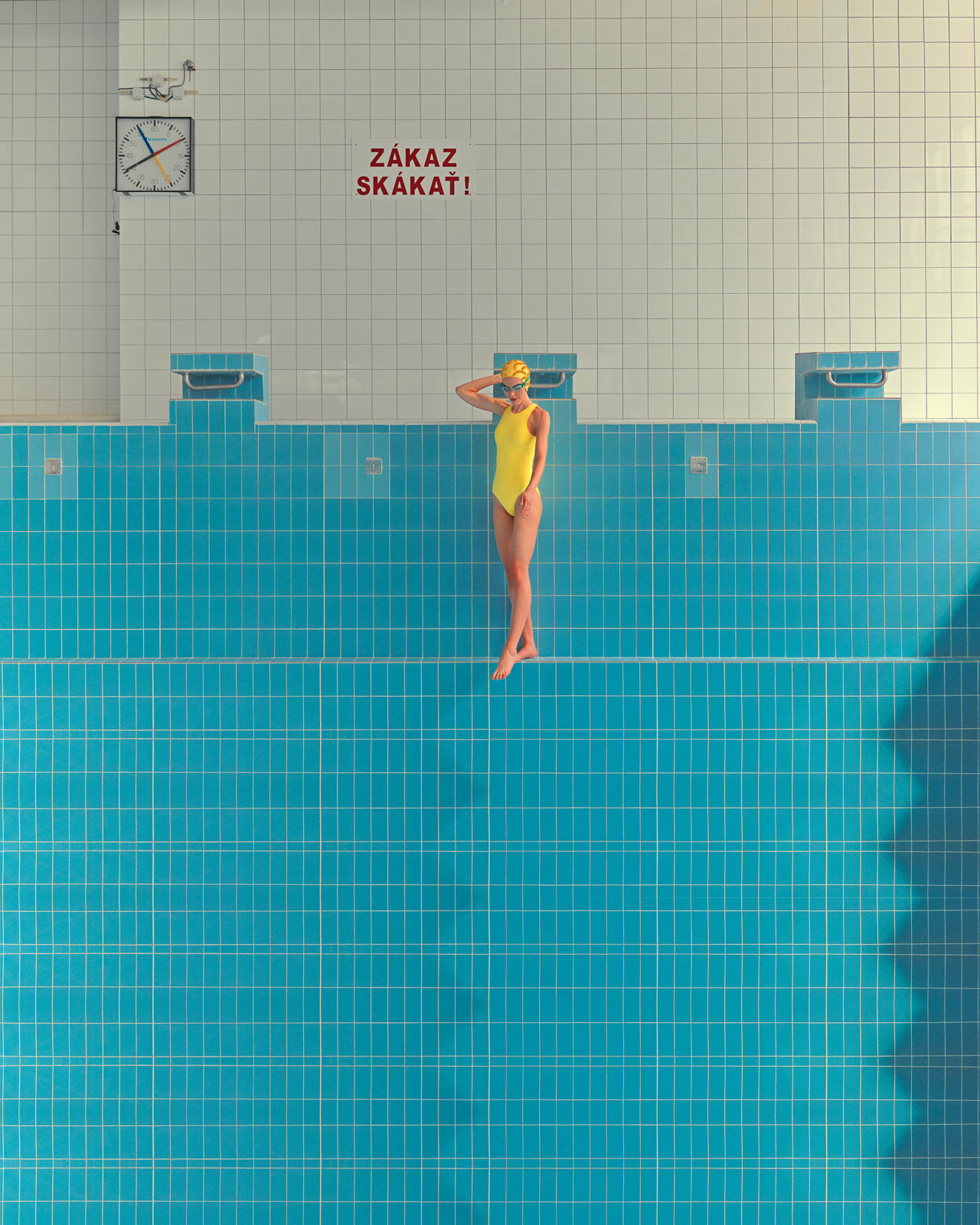 Maria Svarbova, No Diving I., Horizon, 2020