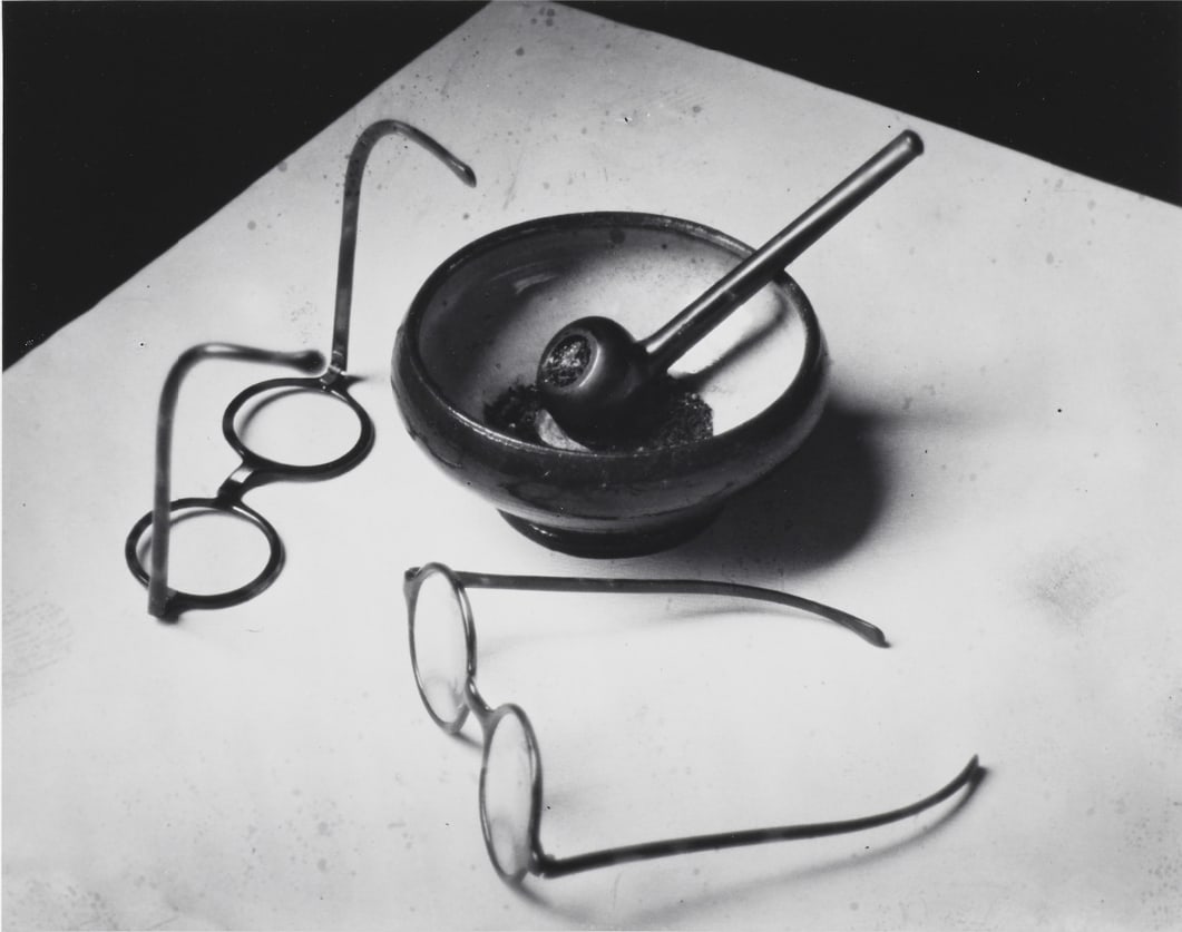 André Kertész, Glasses and Pipe, 1926