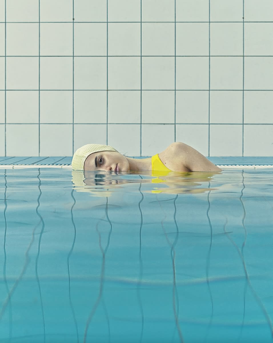 Maria Svarbova, Horizon_Yellow, No Diving, 2020