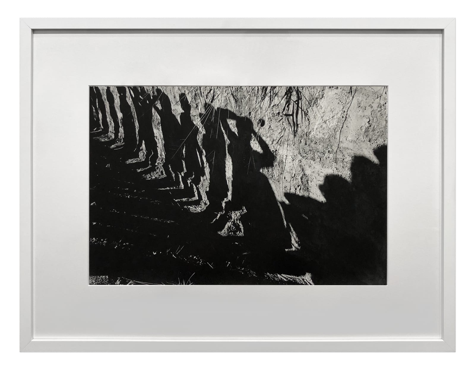 Susan Meiselas, El Salvador (Soldiers search bus passengers along the Northern Highway, near Suchitoto), 1980