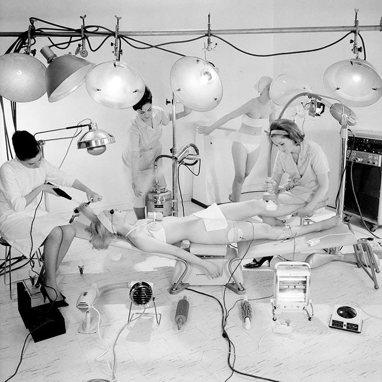 Norman Parkinson, “All Systems Go!”, Queen magazine, 1962