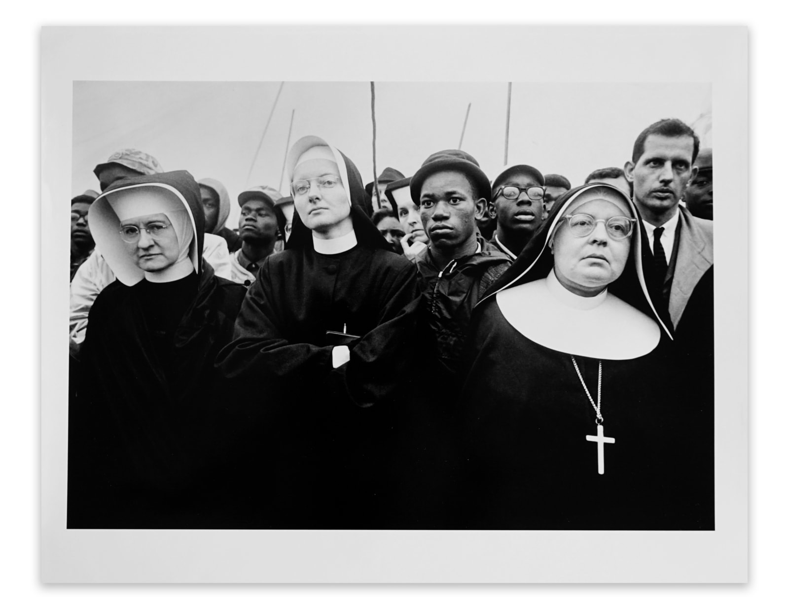 Steve Schapiro, Nuns on the Selma March on the Road to Montgomery, 1965