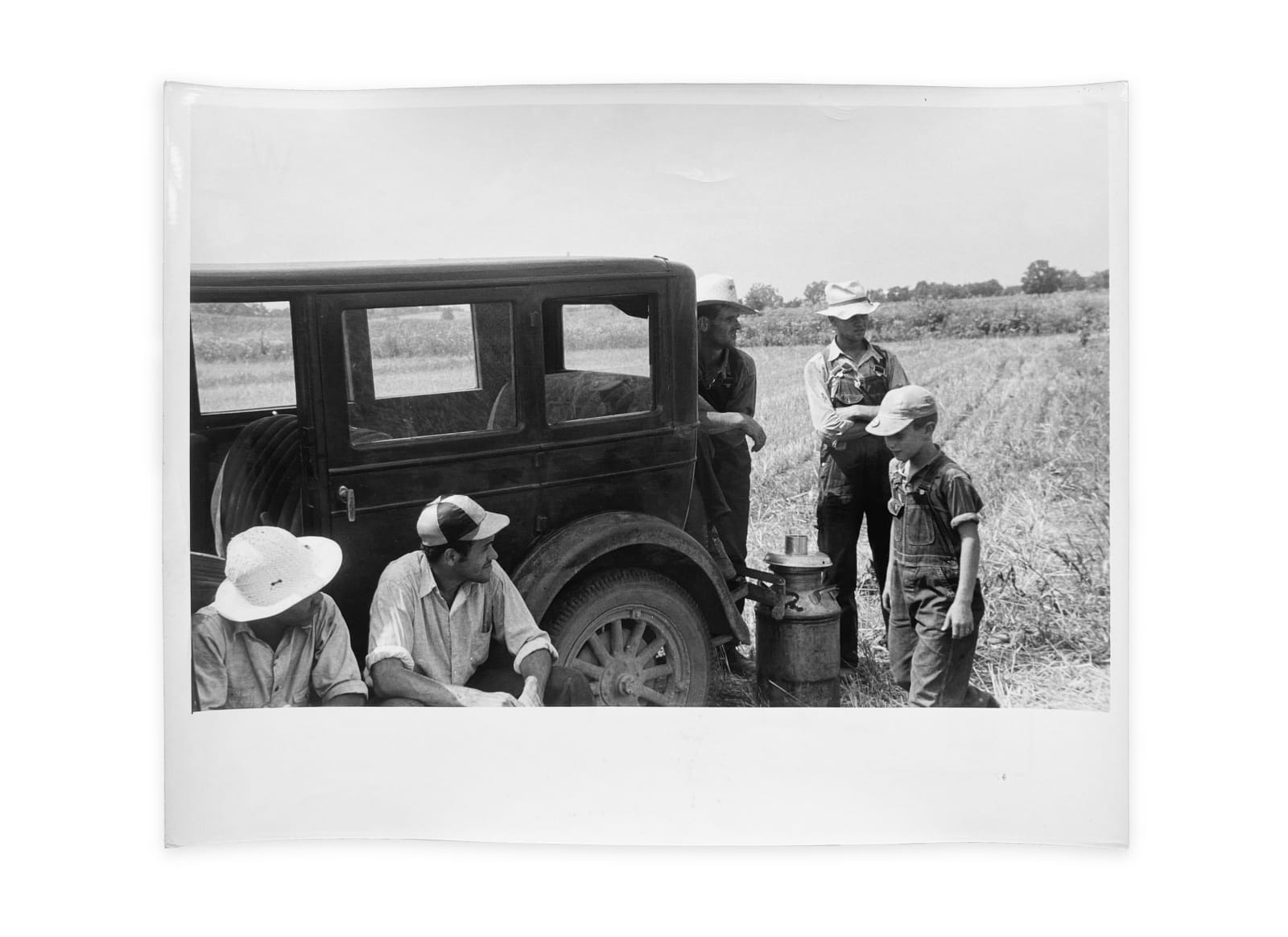 Ben Shahn, Members of threshing crew, central Ohio, 1938