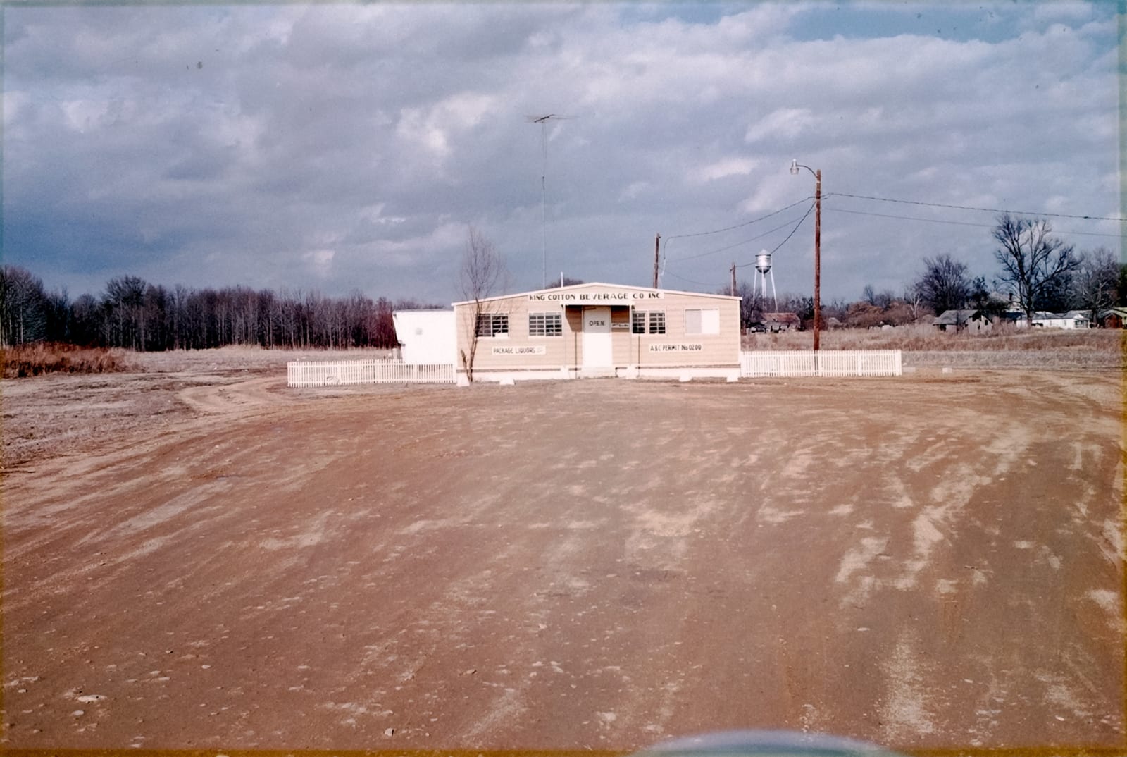 William Eggleston, King Cotton Beverage Company, Tallahatchie County, Mississippi, 1972