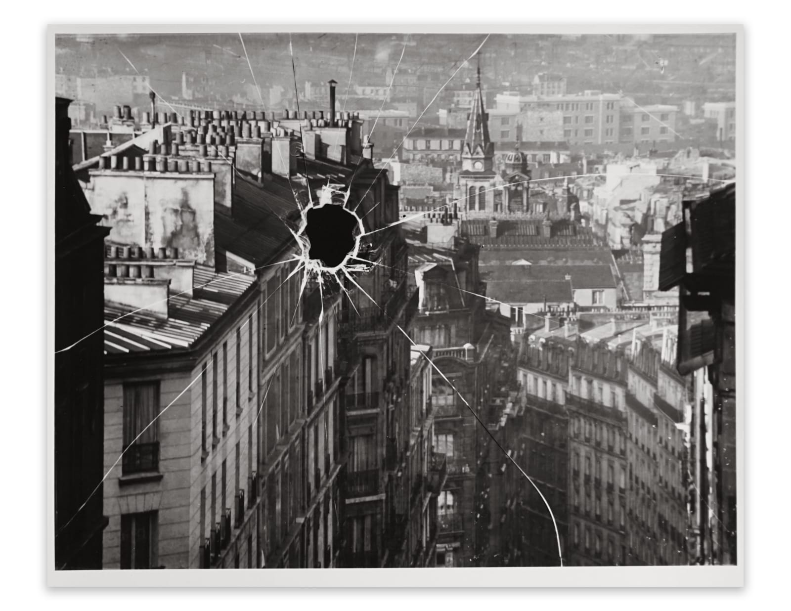 André Kertész, Broken Plate, Paris, 1929