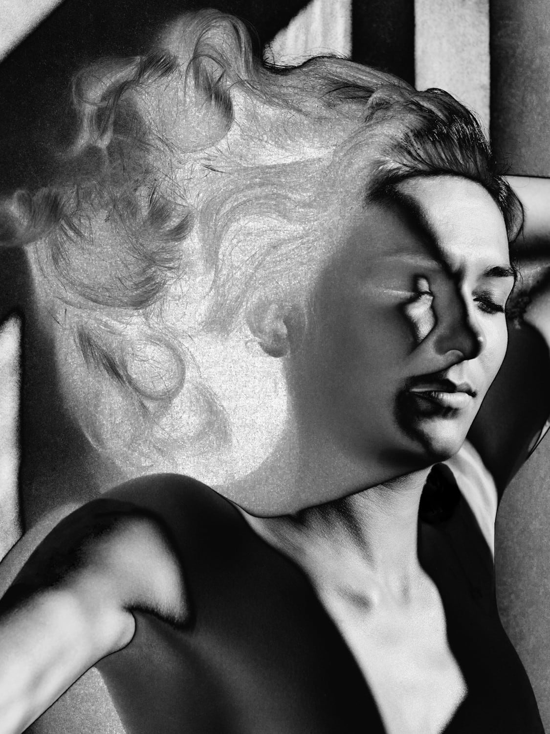 Mona Kuhn, Emblem, 2022