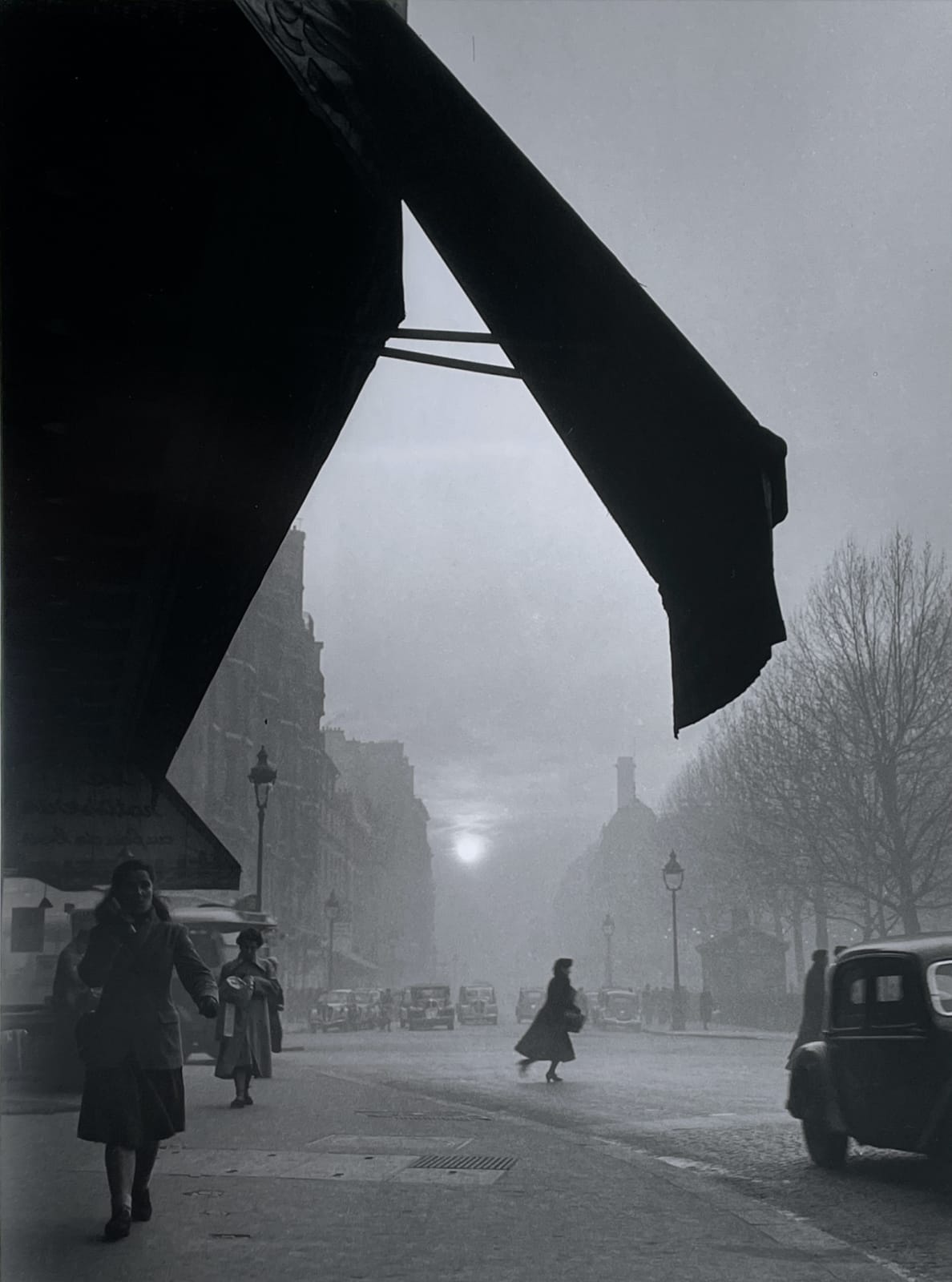 Willy Ronis, Carrefour, Sèvres-Babylone, Paris, 1948