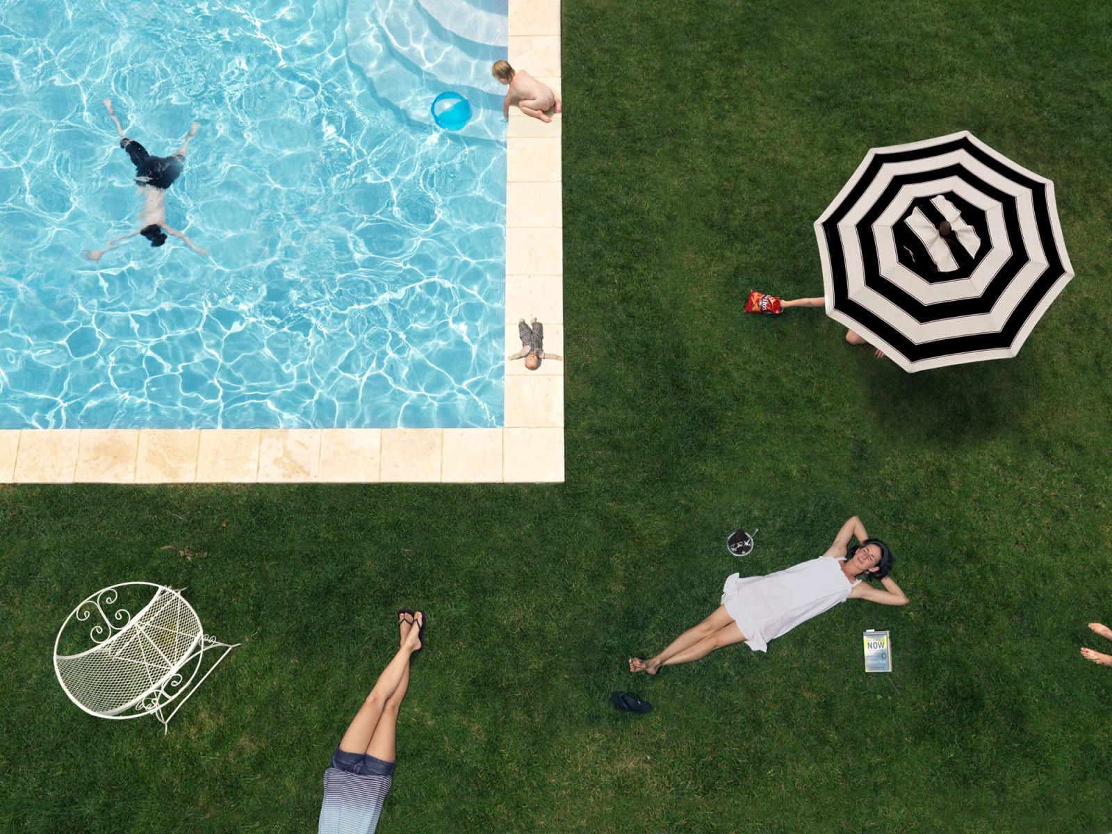 Julie Blackmon, Power of Now, 2008