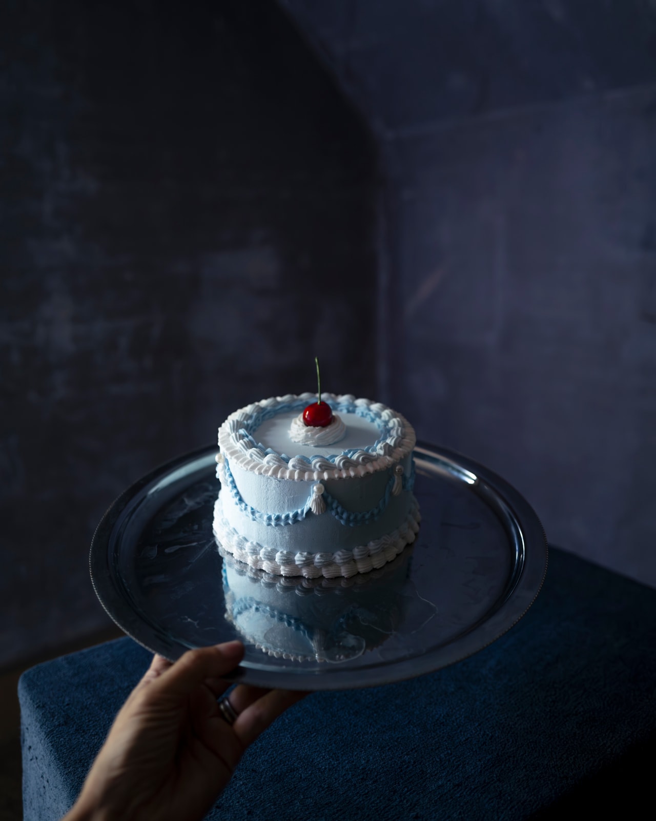 Cig Harvey, Blue Cake, Blue Room, Camden, 2023