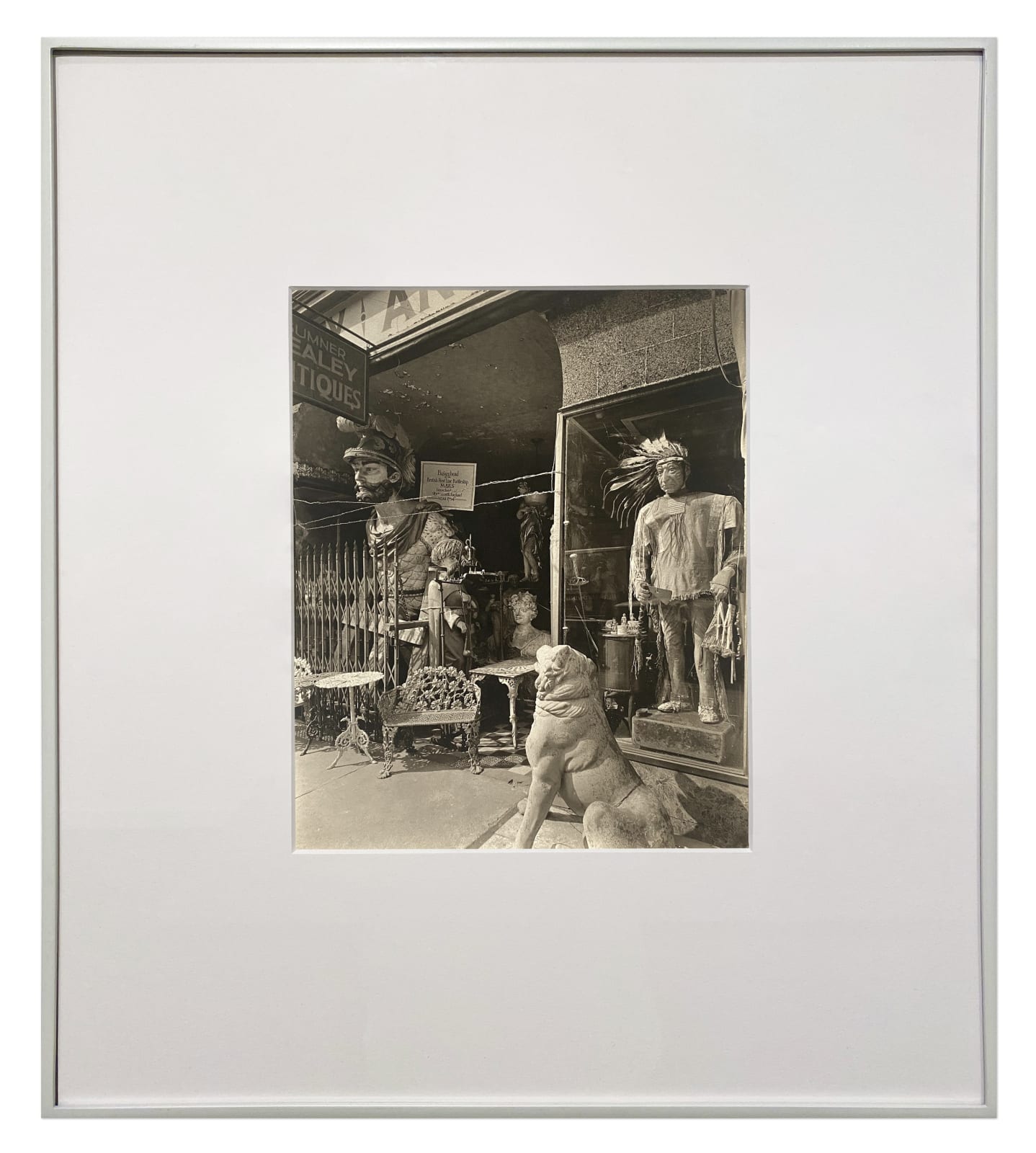 Berenice Abbott, MIDDLE EAST SIDE: Sumner Healey Antique Shop, 942 Third Avenue, Manhattan, October 8, 1936