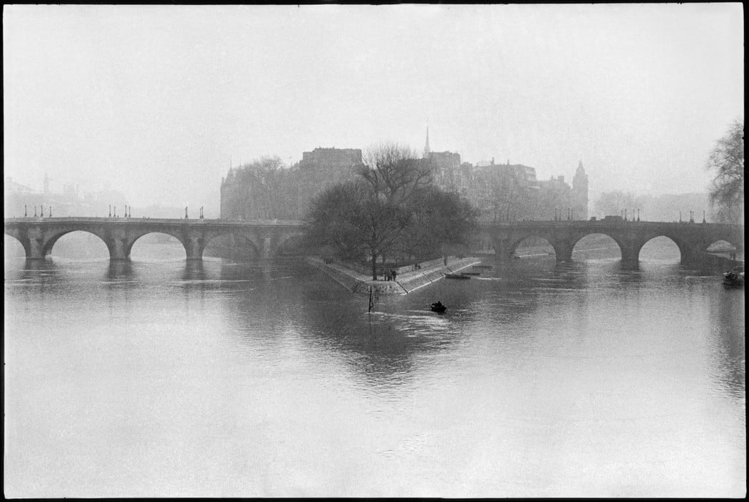 Henri Cartier-Bresson, Ile de la Cite, Paris, 1952