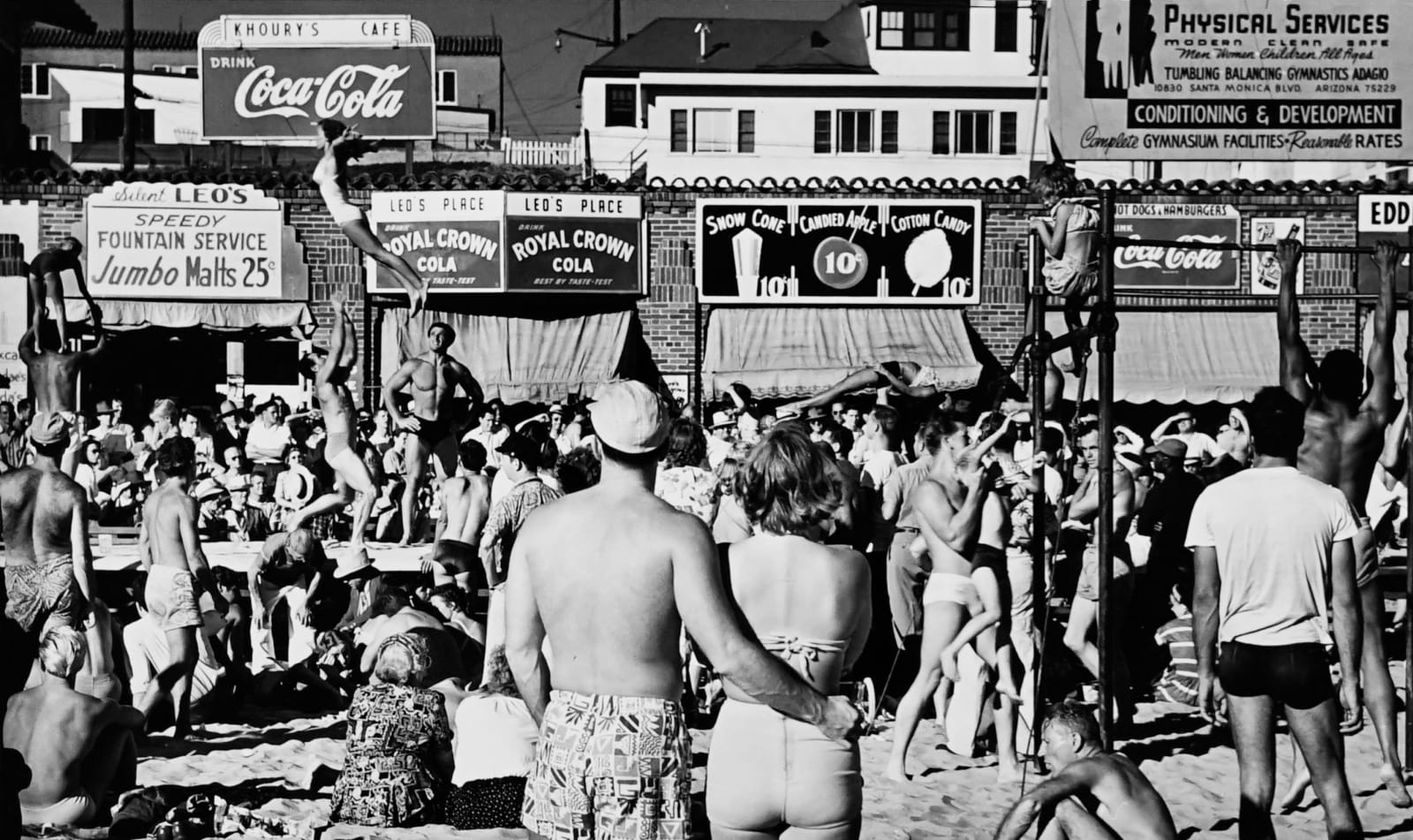 Max Yavno, Muscle Beach, Los Angeles, 1949