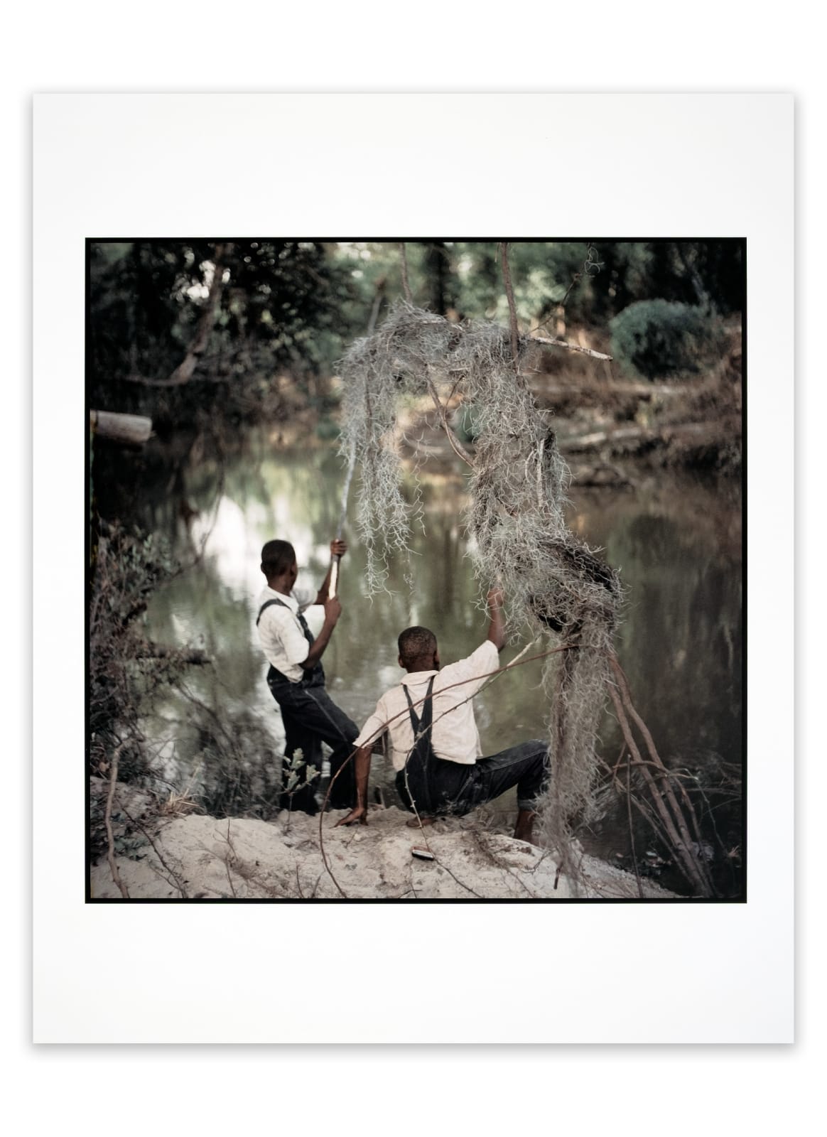 Gordon Parks, Untitled, Shady Grove, Alabama (37.048), 1956