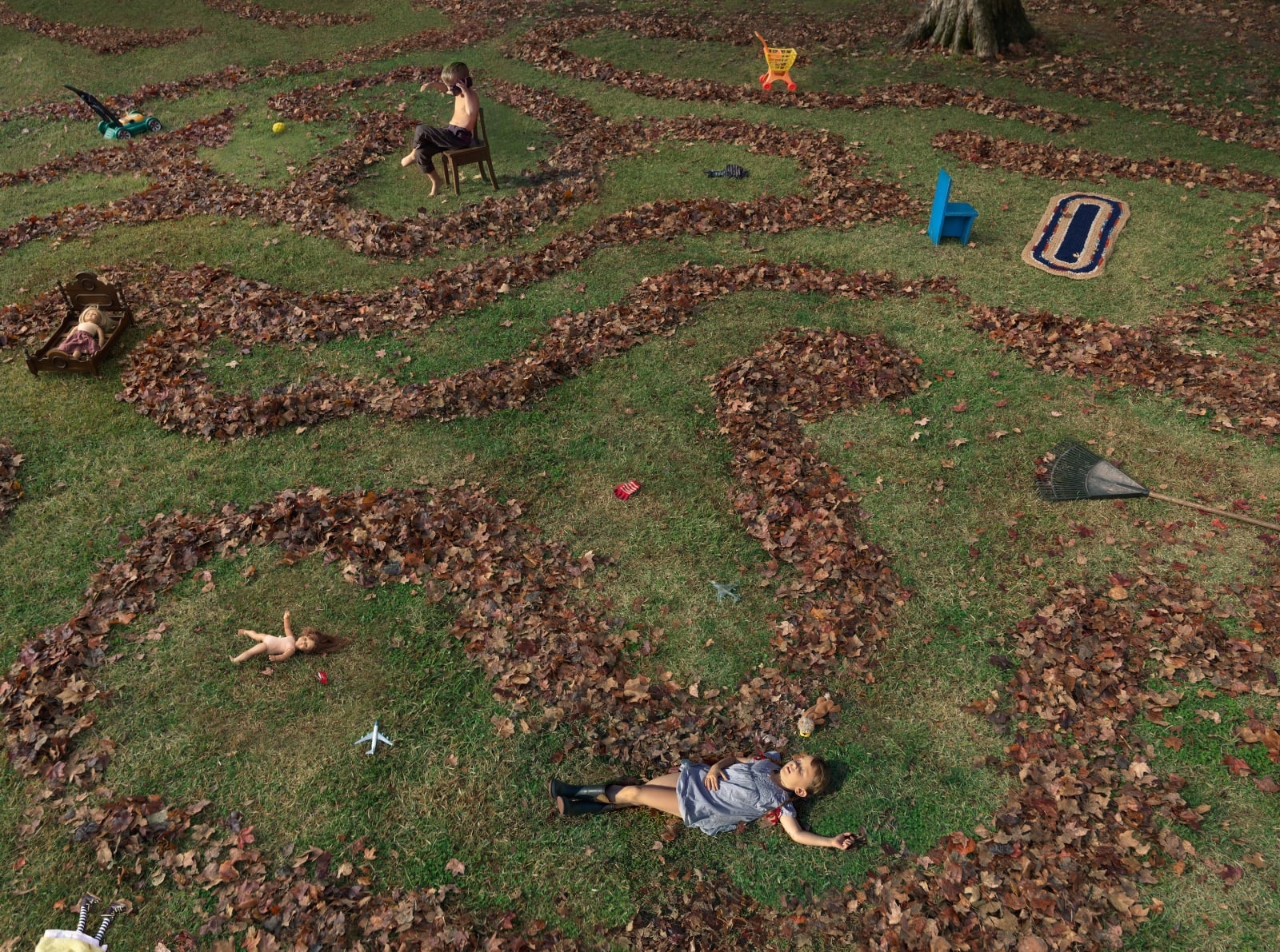 Julie Blackmon, Leaf House, 2023