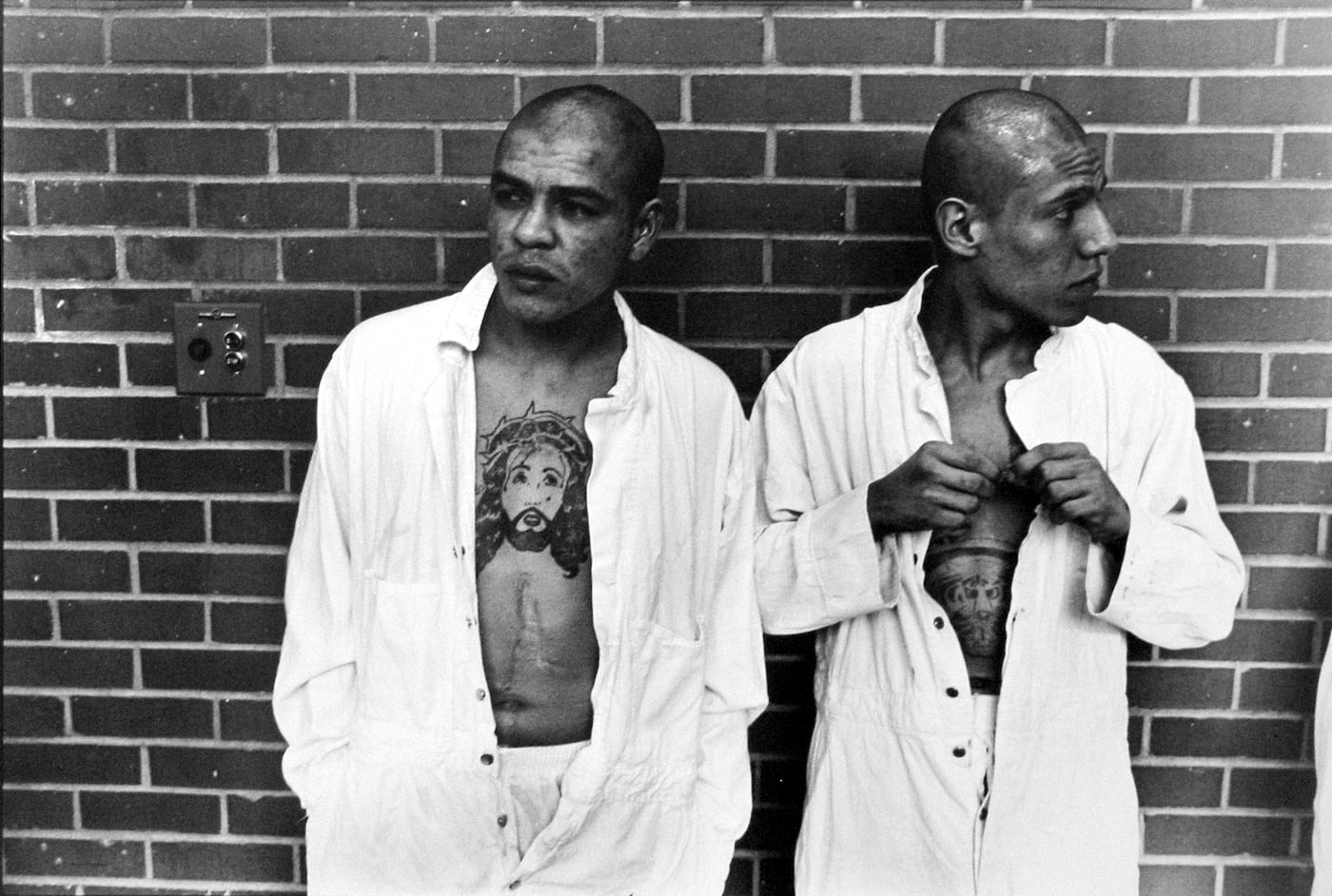 Danny Lyon, New arrivals from Corpus Christi, 1968