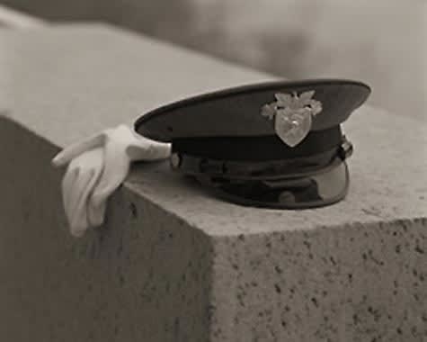Anderson & Low, Cap & Gloves, 2001