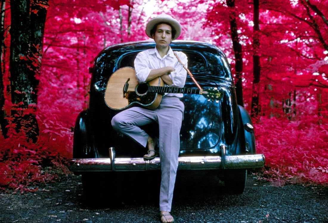 Elliott Landy, Bob Dylan, Outside his Byrdcliffe home, infrared color film, Woodstock, NY, 1968