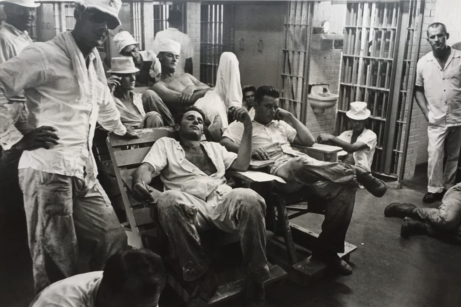 Danny Lyon, Texas: Ramsey Prison Felons, Six Wing Cell Block, 1968