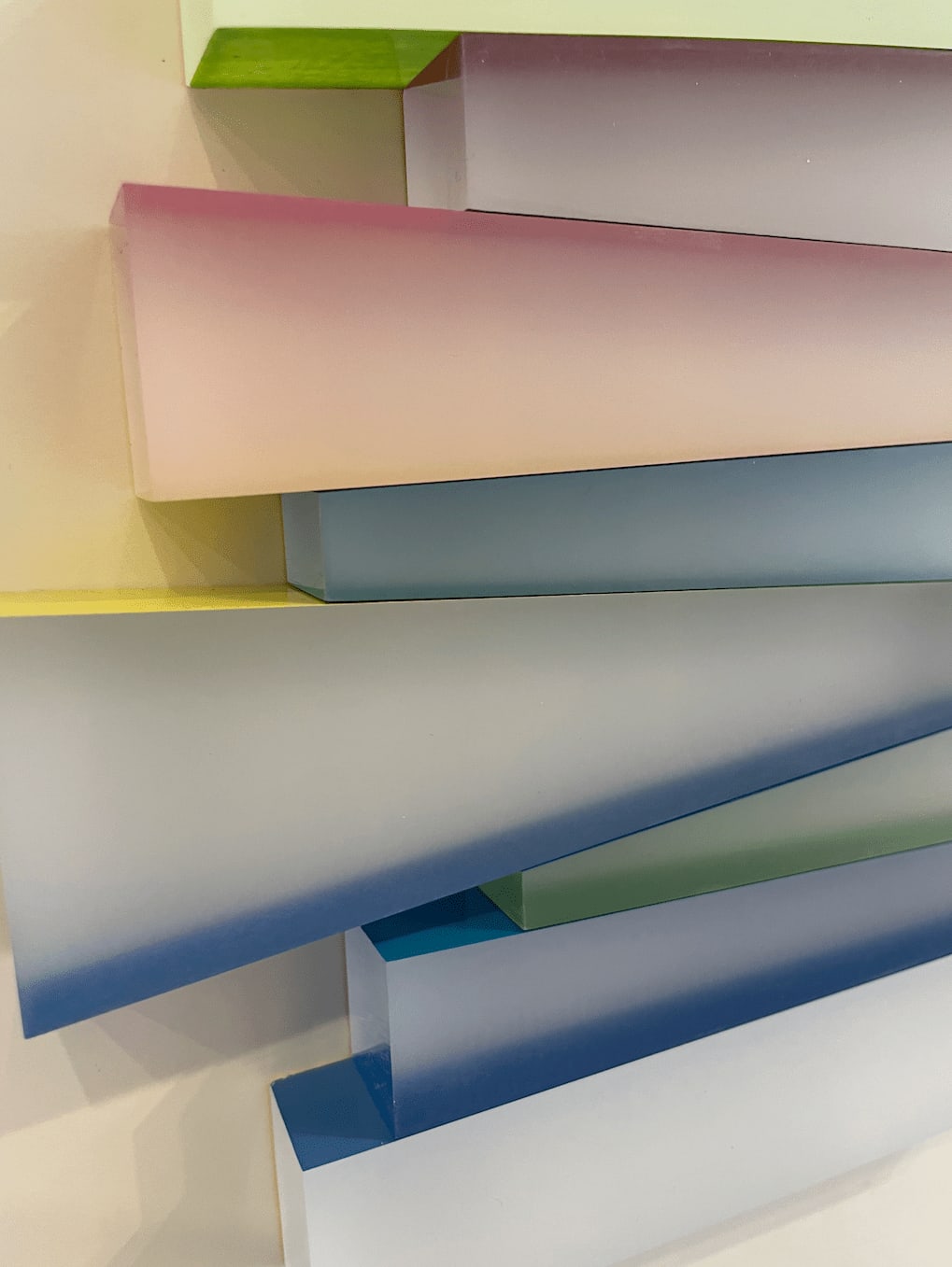 Tom Henderson, Shift V