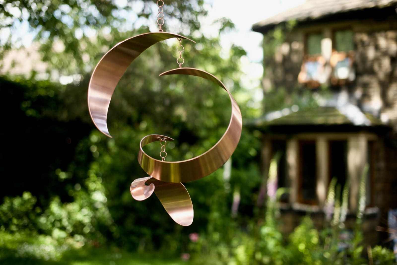 Juliet and Jamie Gutch, Untethered