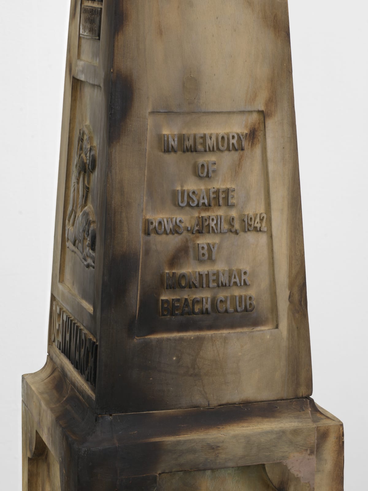 TUAN ANDREW NGUYEN, Mile 00 Everywhere OR Replica of Bataan Death March Marker Mile 00, 2019