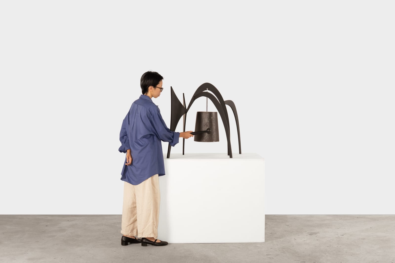 TUAN ANDREW NGUYEN, Quiet Bell, 2025