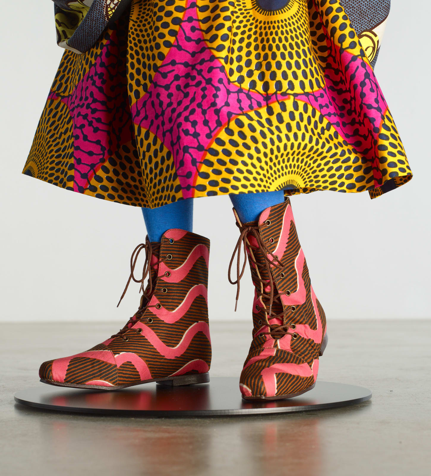 YINKA SHONIBARE, Water Kid (Girl), 2020