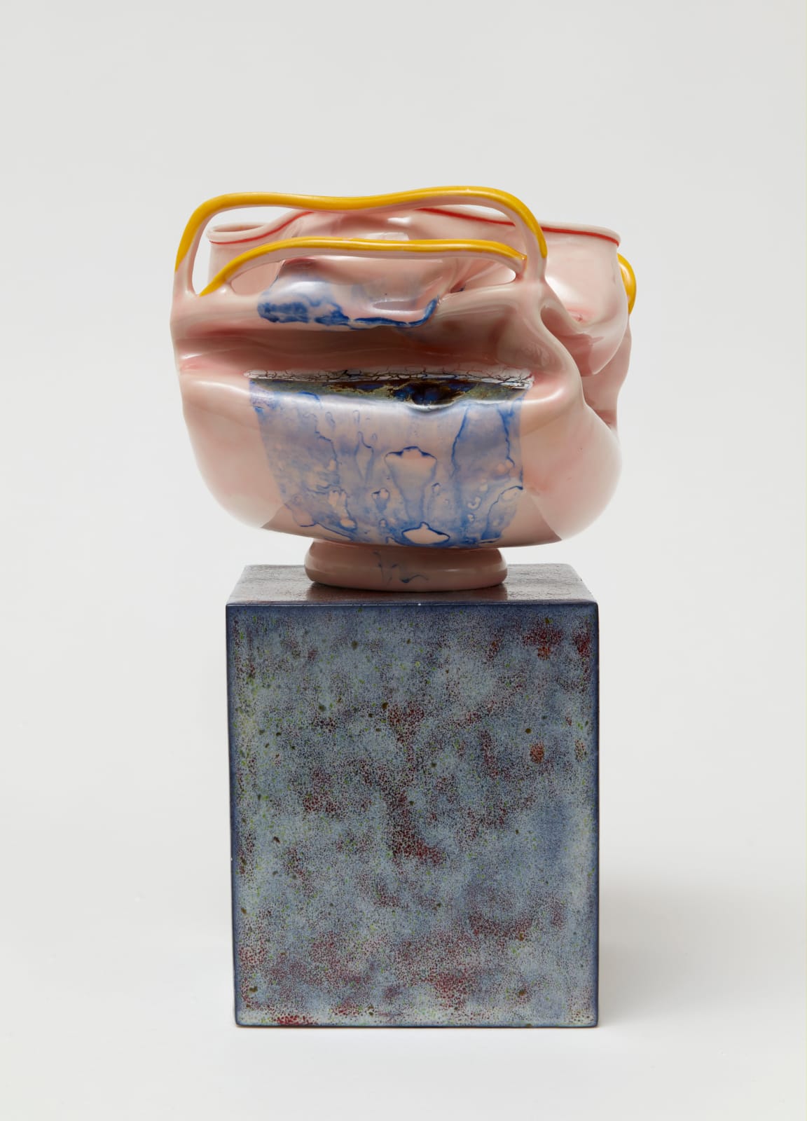 KATHY BUTTERLY, Between Things, 2022