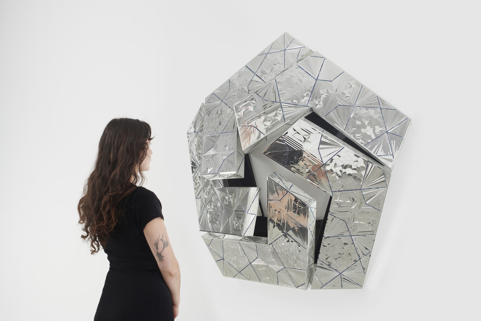 MONIR SHAHROUDY FARMANFARMAIAN, Fourth Family Pentagon, 2013