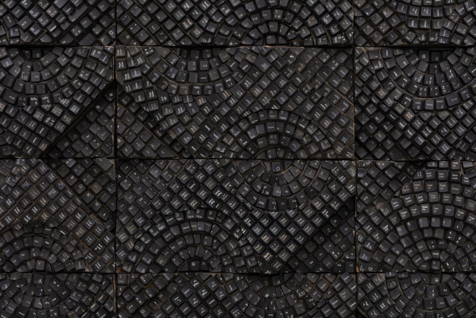 ELIAS SIME, TIGHTROPE: ECHO!?, 2020