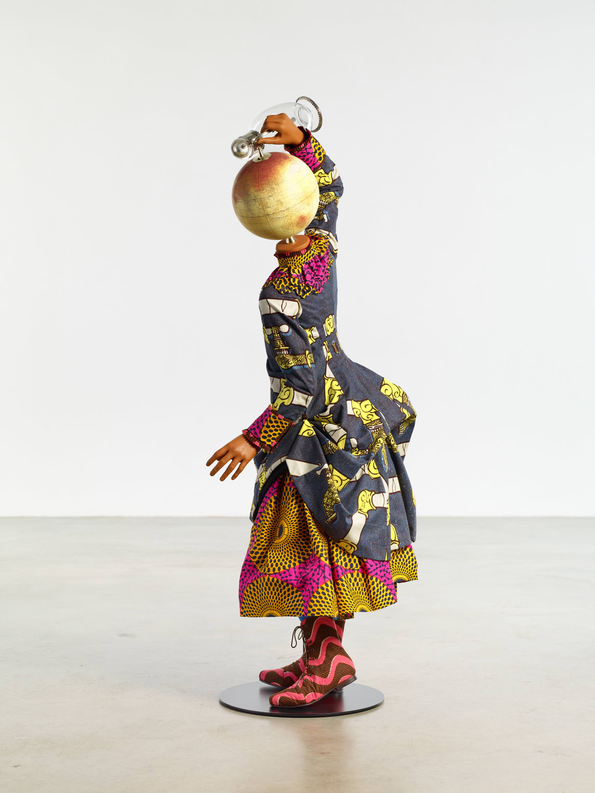 YINKA SHONIBARE, Water Kid (Girl), 2020