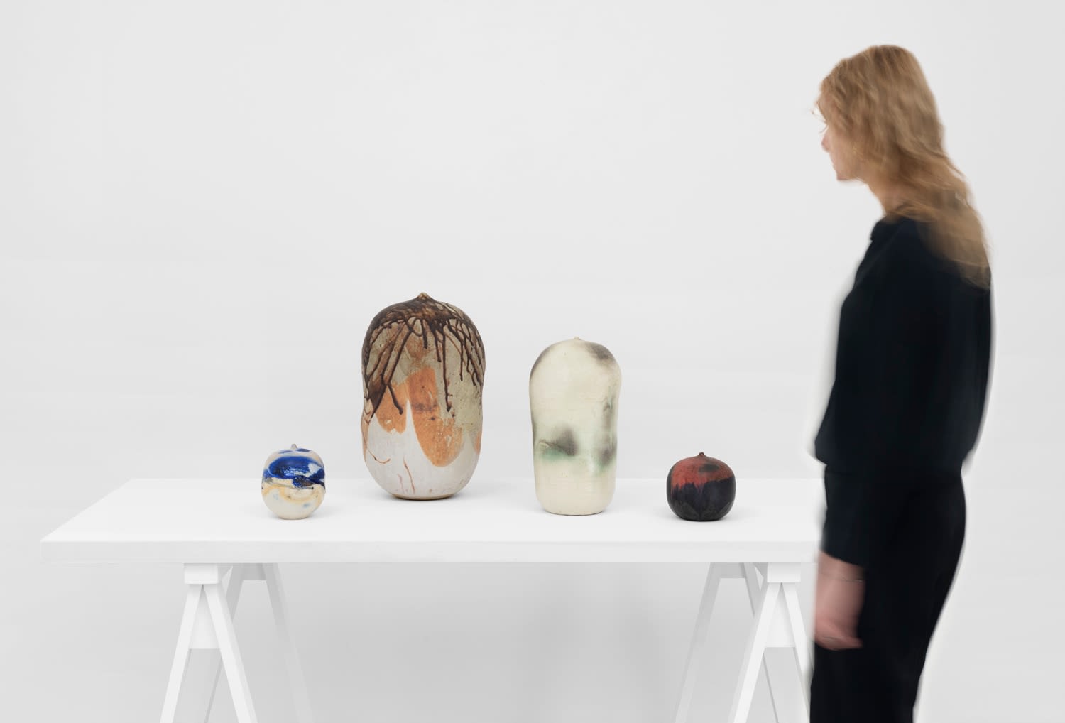 TOSHIKO TAKAEZU, Untitled, 2009