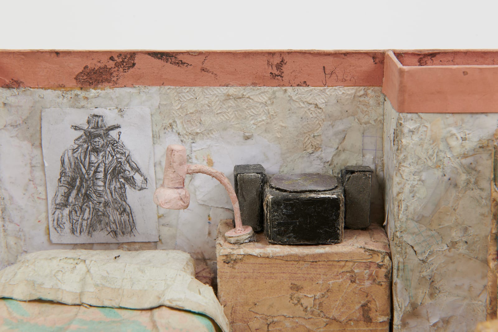 SIMON EVANS AND SARAH LANNAN, a tomb, 2017