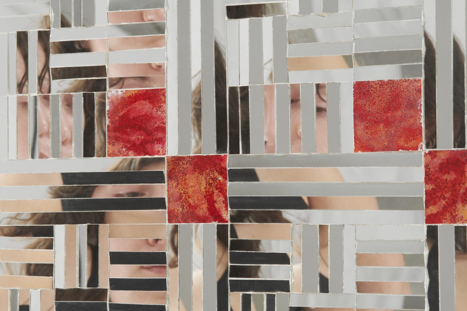MONIR SHAHROUDY FARMANFARMAIAN, Installation of 9 elements, 2004