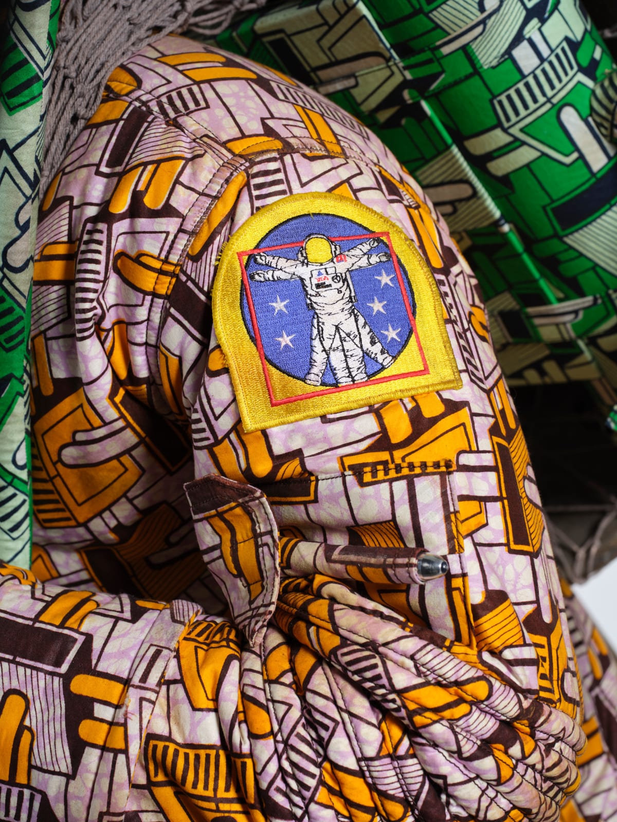 YINKA SHONIBARE, Refugee Astronaut IV, 2023