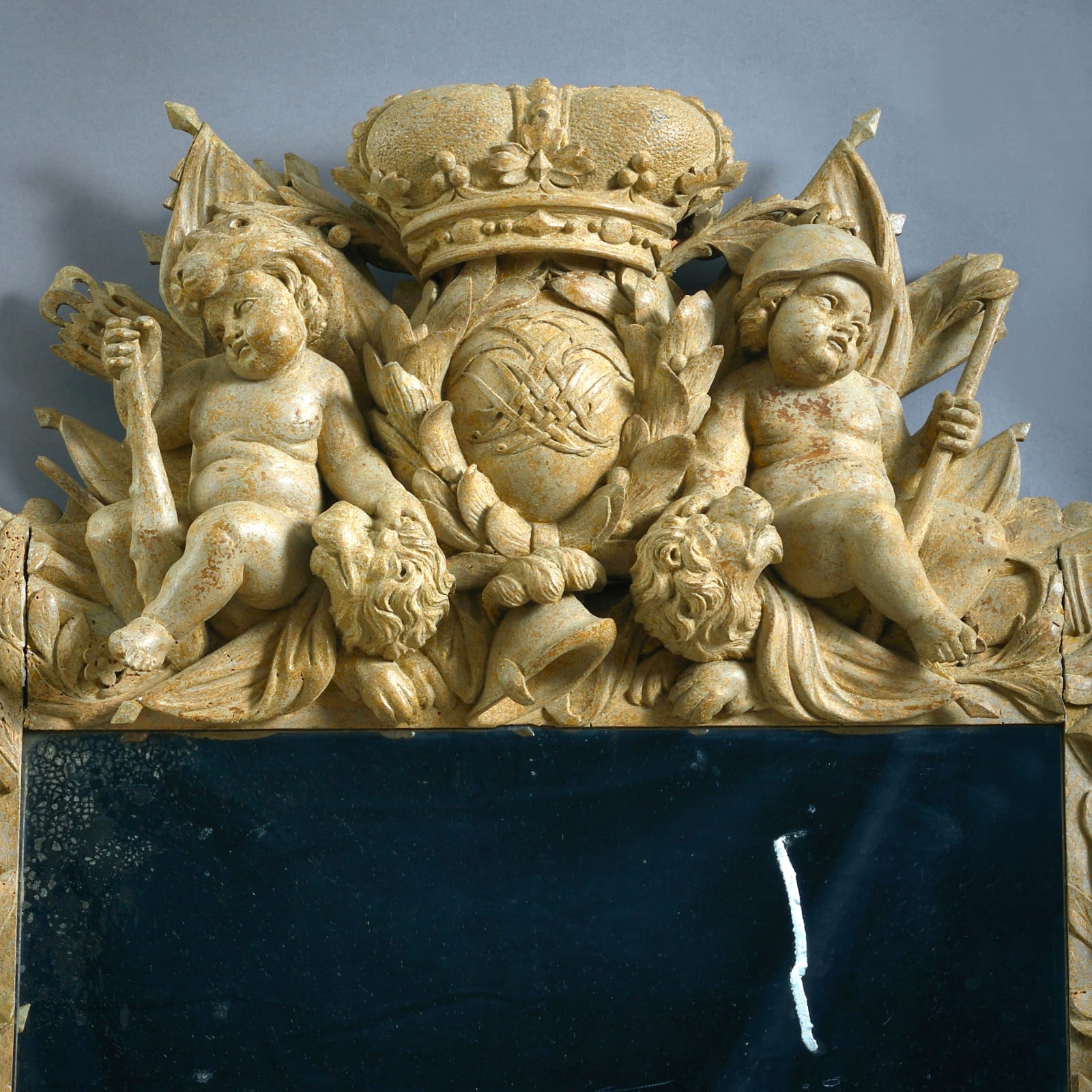 DUTCH BAROQUE STONE-PAINTED CARVED LIMEWOOD MIRROR