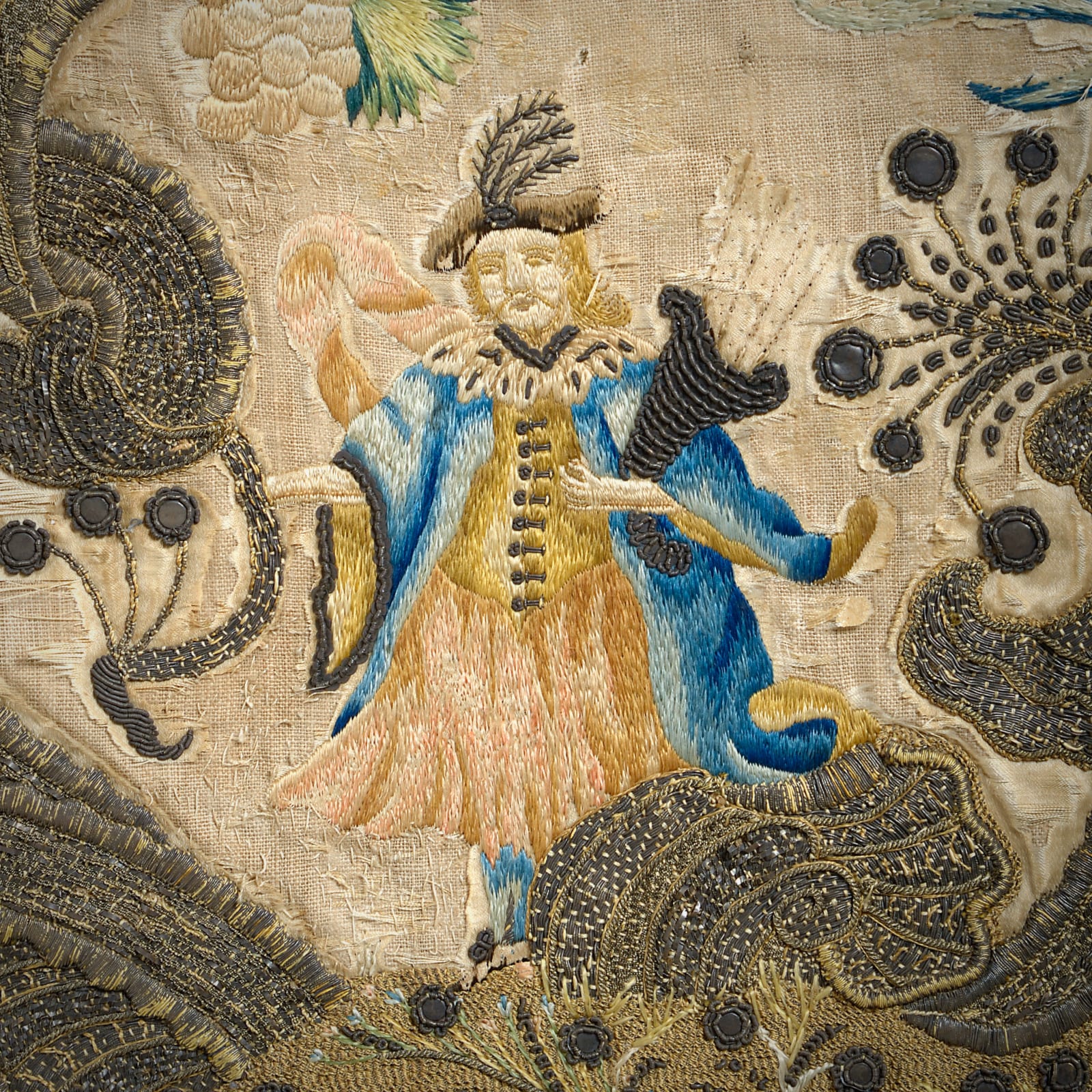 ROCOCO EMBROIDERED HEADBOARD