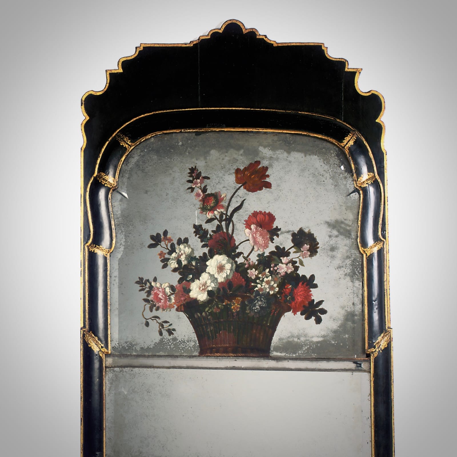 WILLIAM AND MARY PIER GLASS
