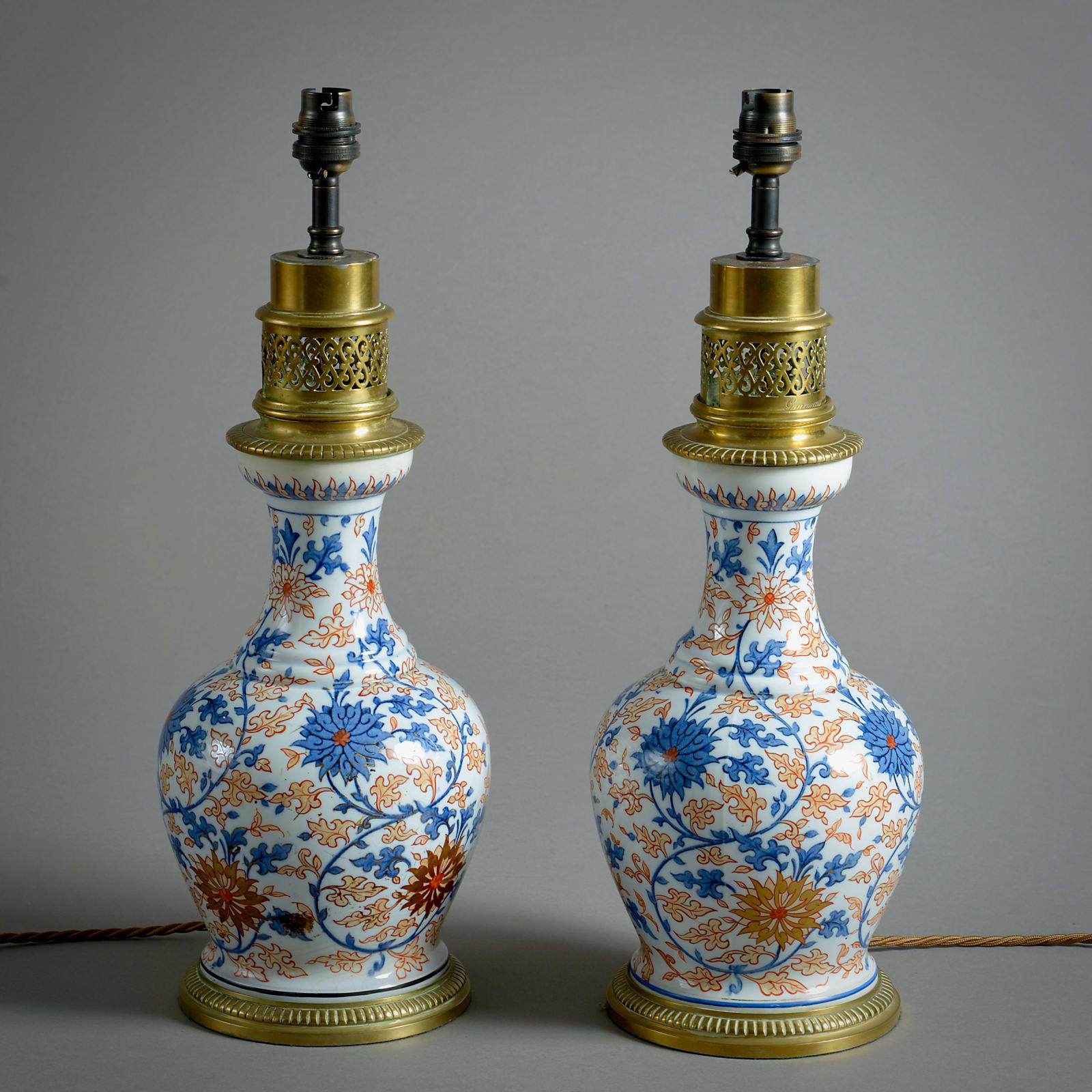 PAIR OF SAMSON IMARI VASES MOUNTED AS LAMPS BY GAGNEAU