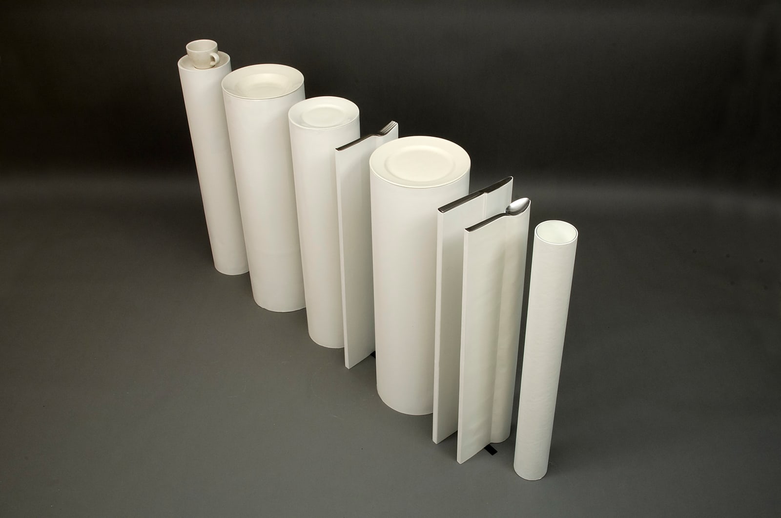 Allan Wexler, Extruded Dinnerware, 2021