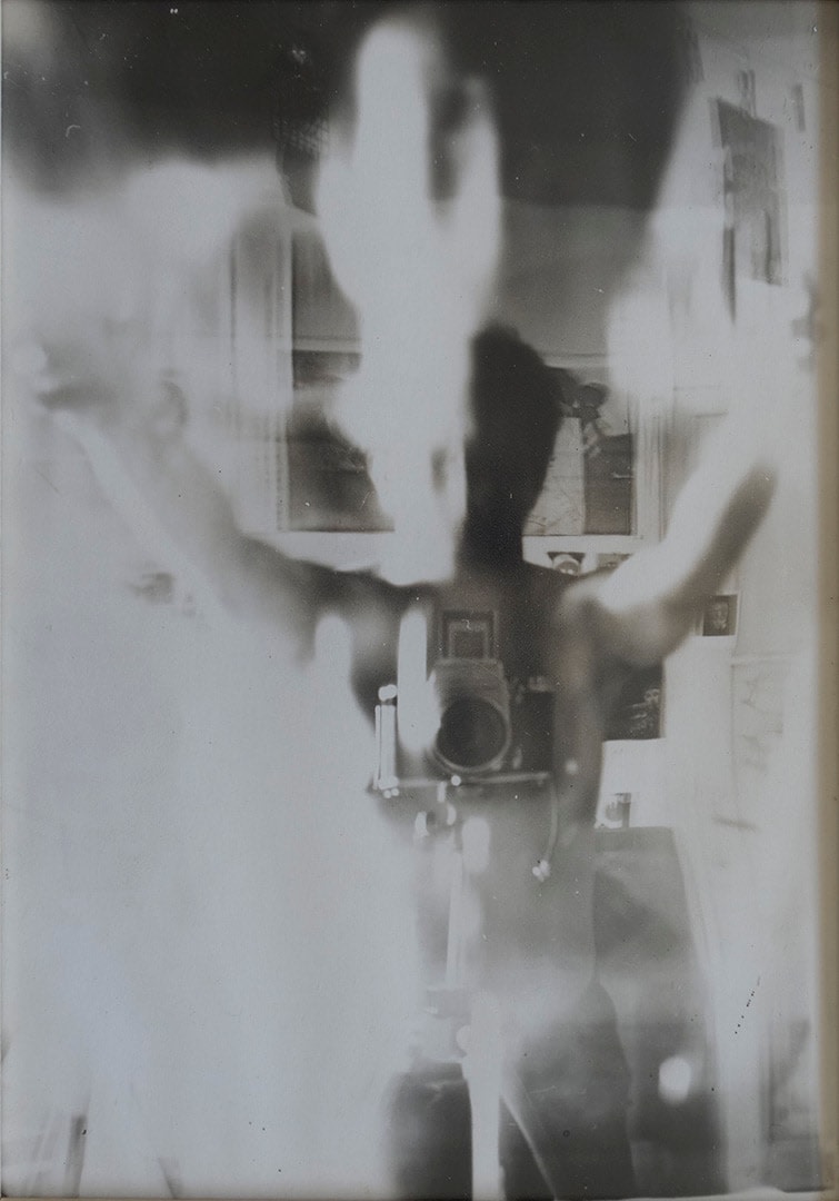 Iosif Király, Figure in Motion Within an Enclosed Space, 1986