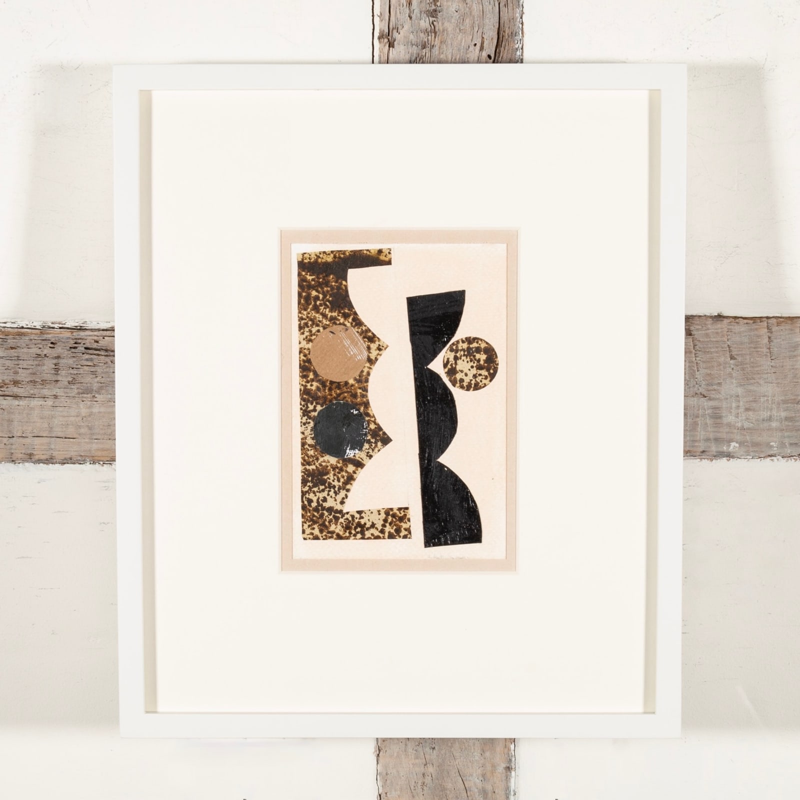 Daisy Cook, Canopy Vase (Raw Umber), 2024