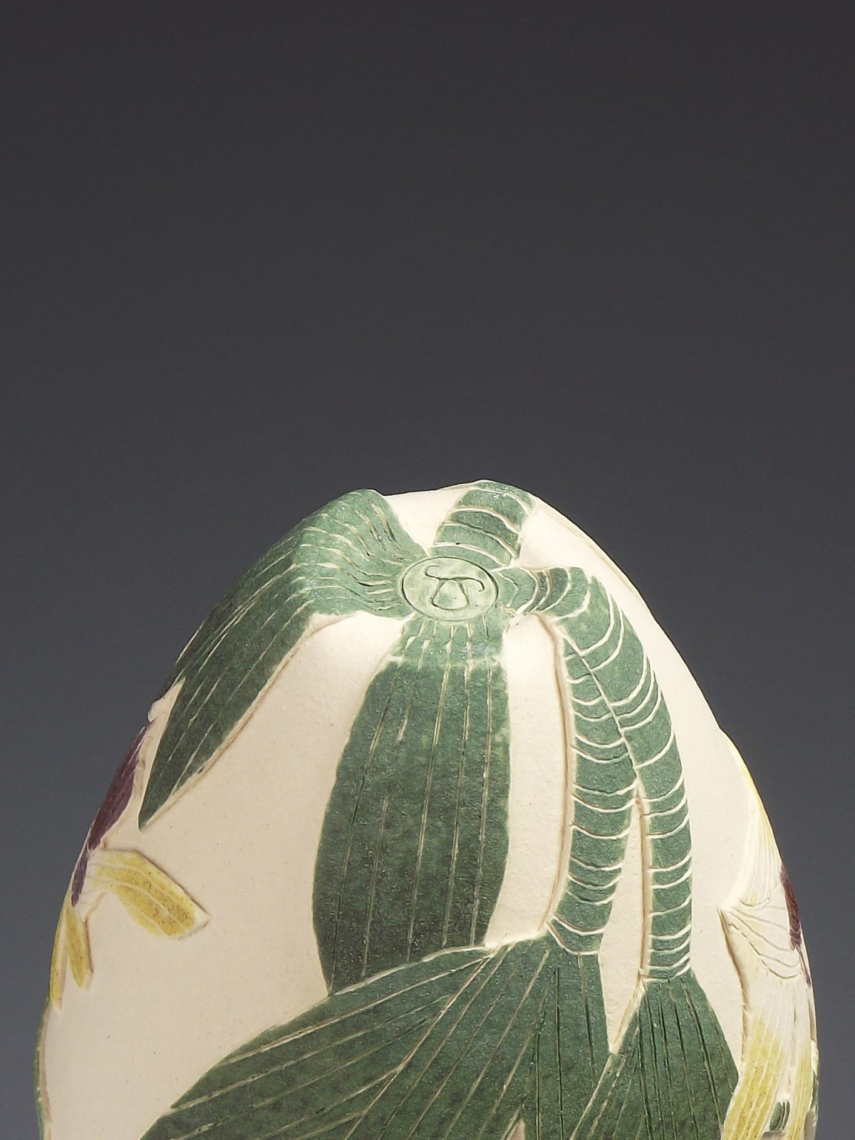 Tiffany Scull, Yellow Antelope Orchid sgraffito vessel