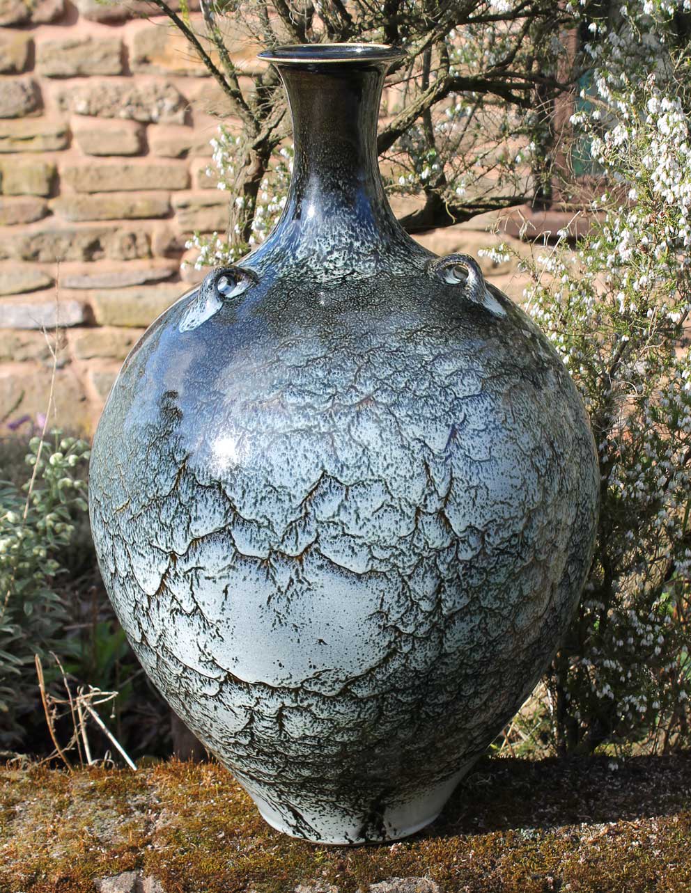 Peter Sparrey, Lugged Bottle