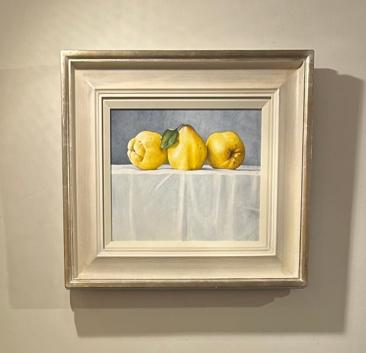 Nigel Ashcroft, Quinces on a White Cloth