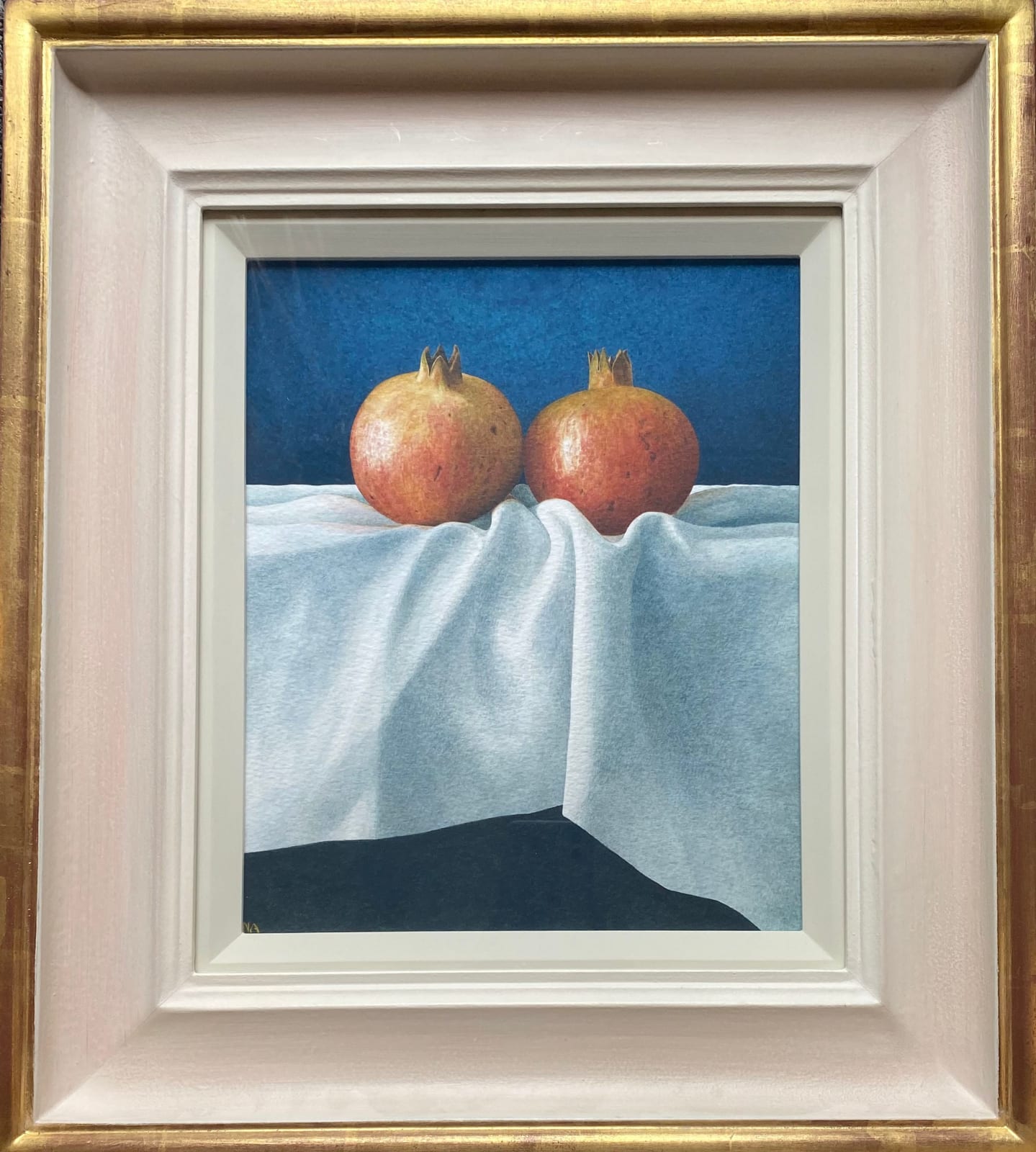 Nigel Ashcroft, Pomegranates on a white cloth