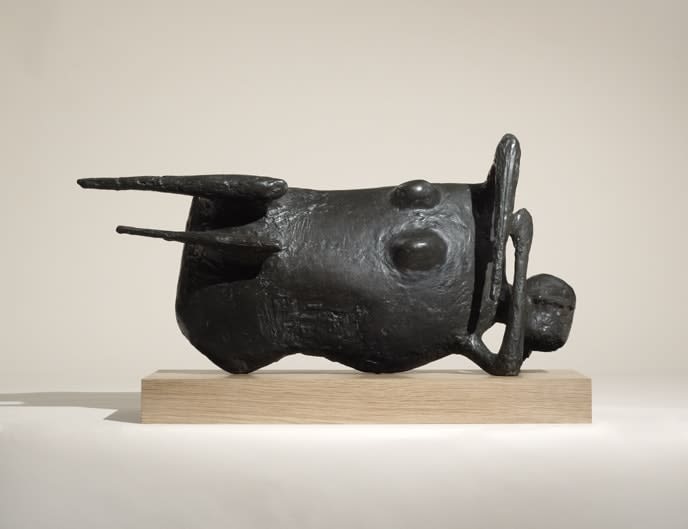 Kenneth Armitage, Figure Lying on Its Side, 1957