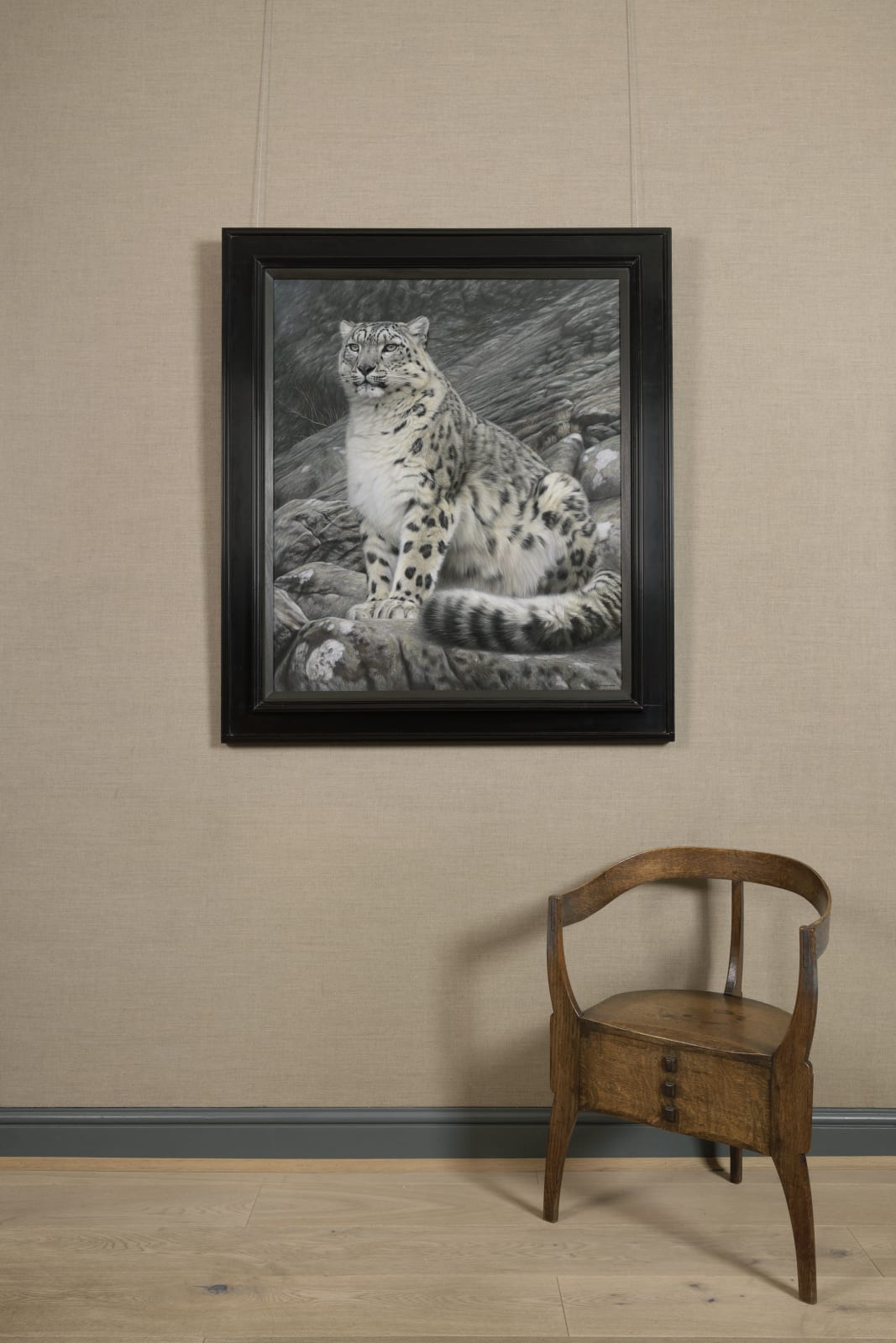 Gary Stinton, Sitting Snow Leopard