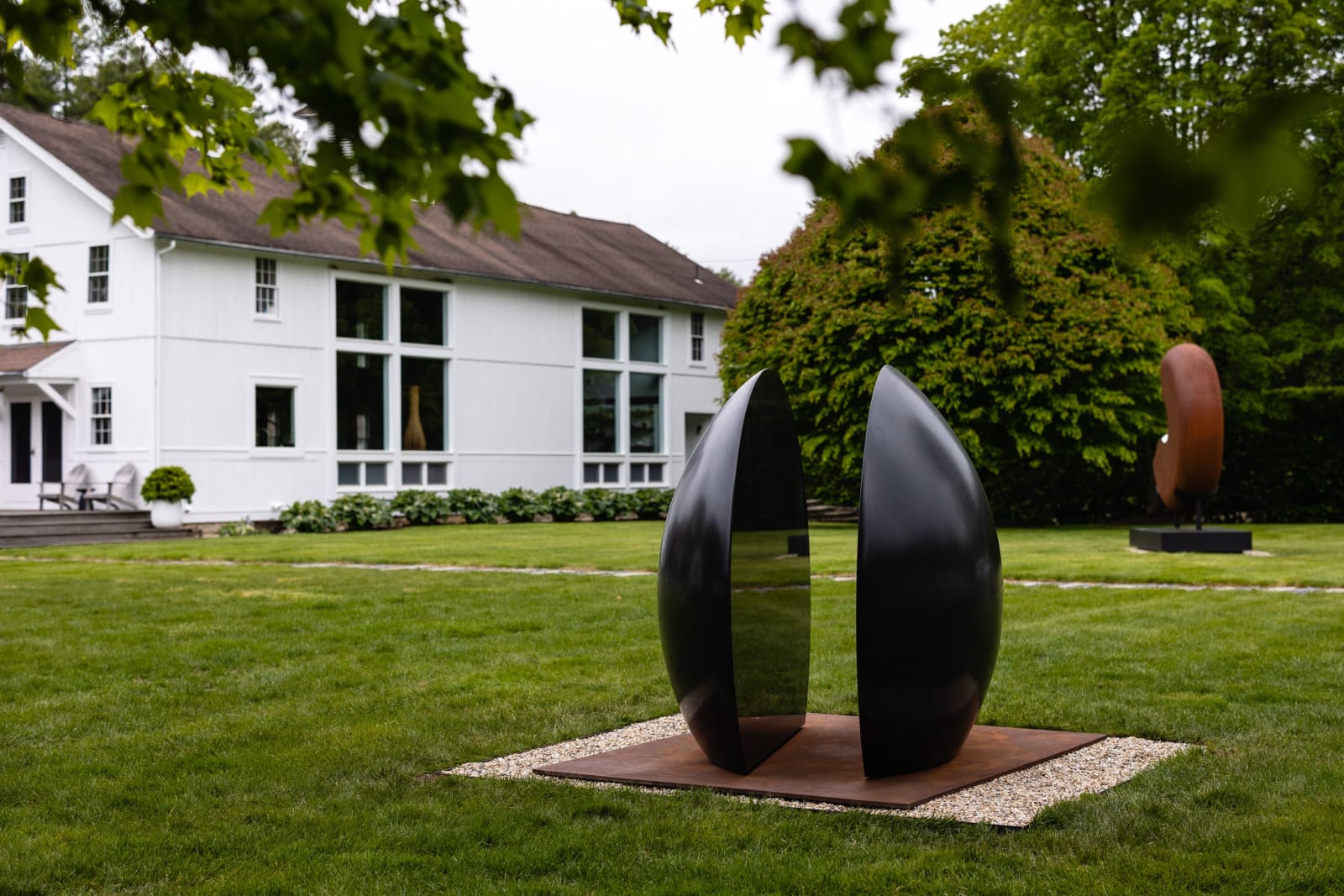 Jonathan Prince, Ellipsis