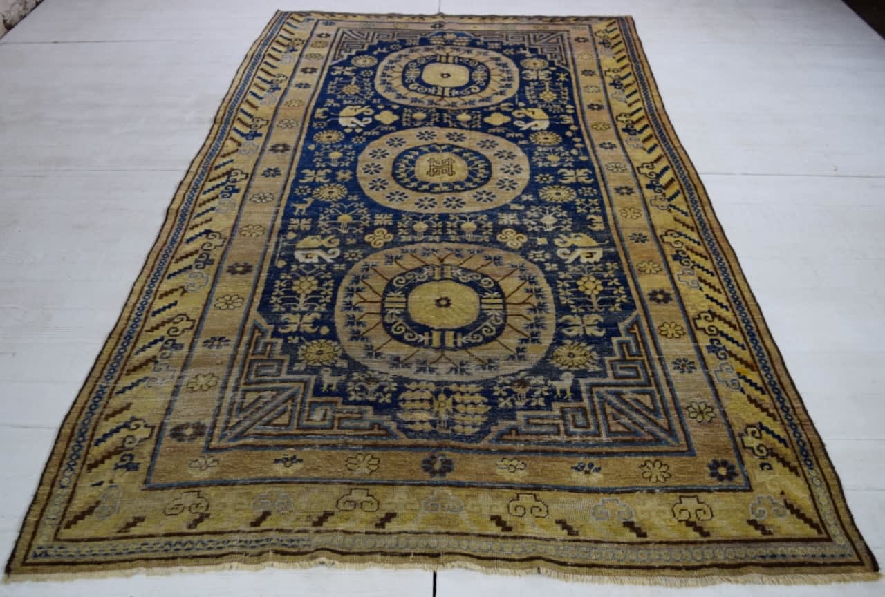 Khotan carpet, Chinese Turkestan